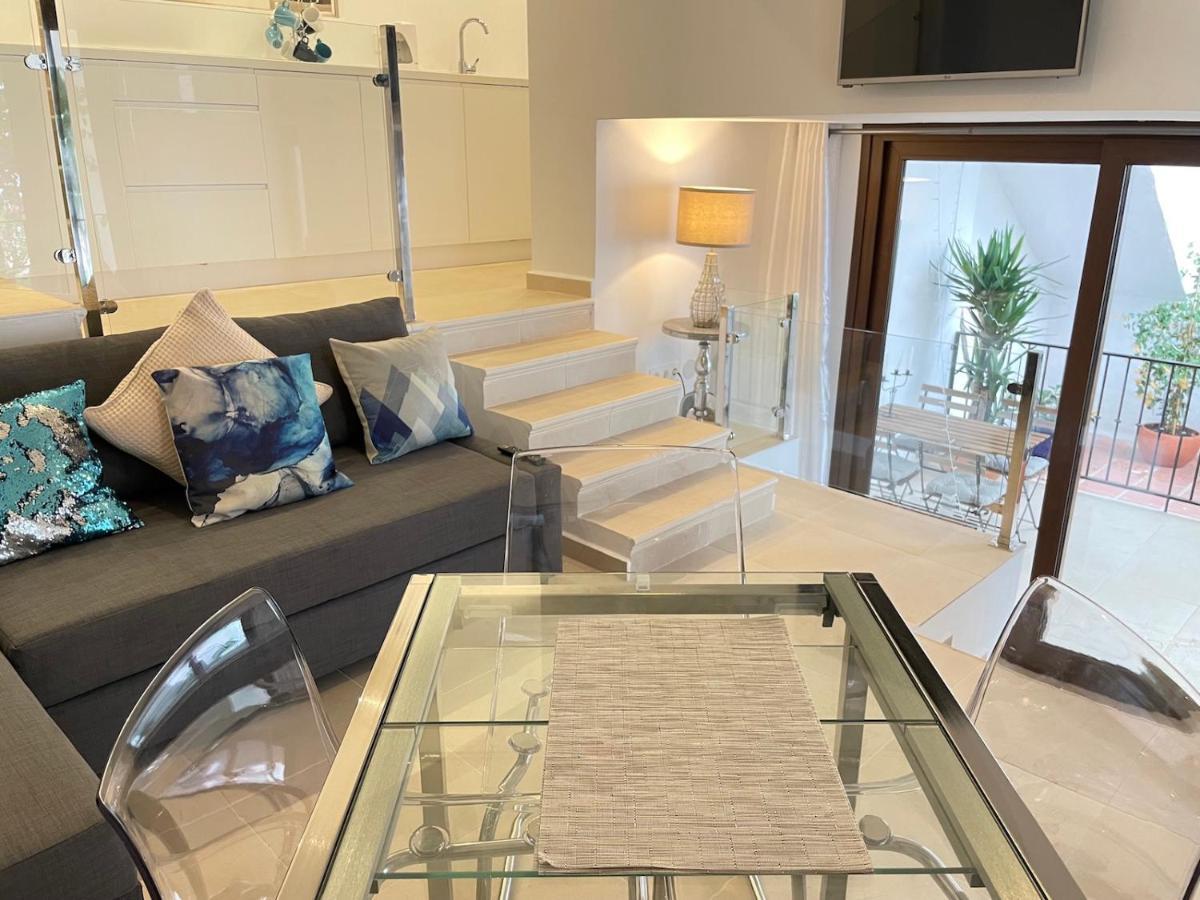 Capistrano Playa, Modern Apartment Within Walking Distance To Burriana Beach Nerja Exterior photo