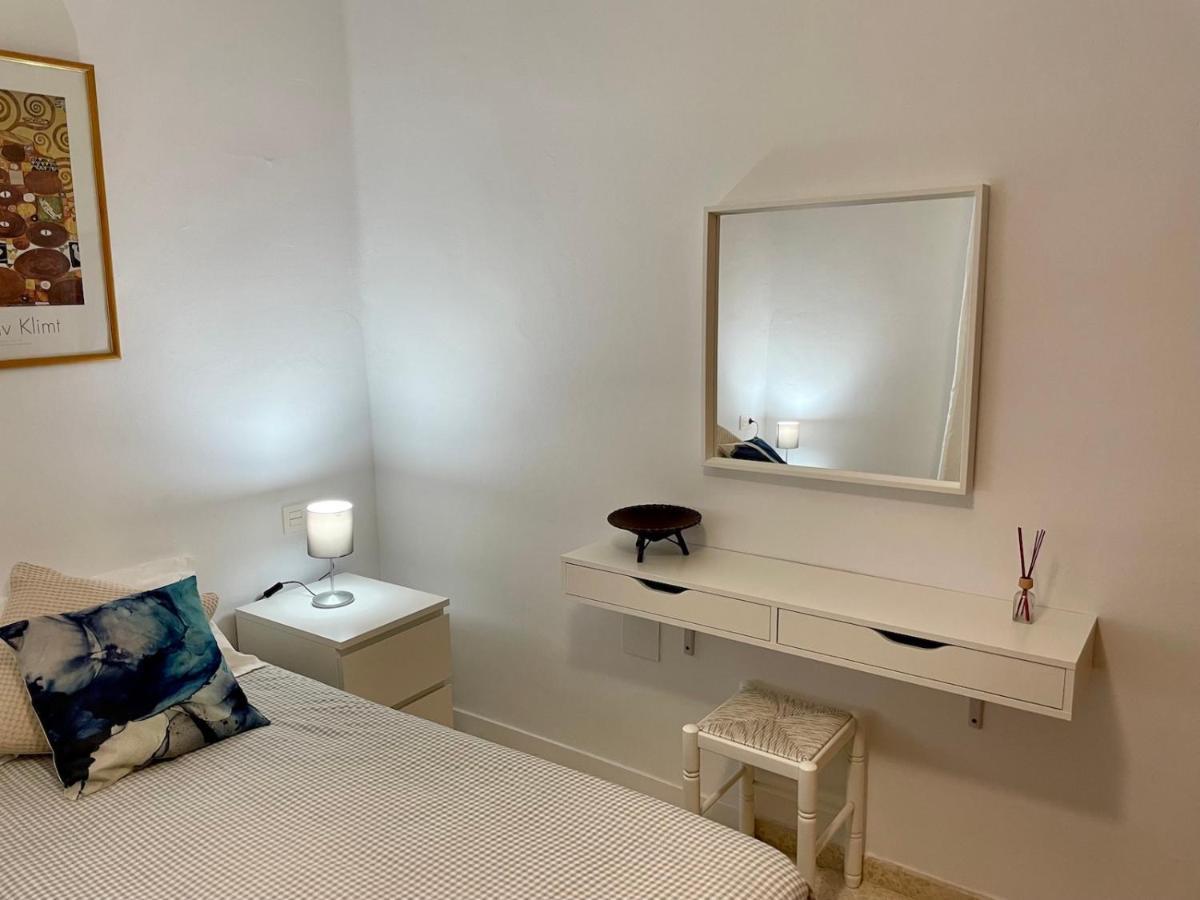 Capistrano Playa, Modern Apartment Within Walking Distance To Burriana Beach Nerja Exterior photo