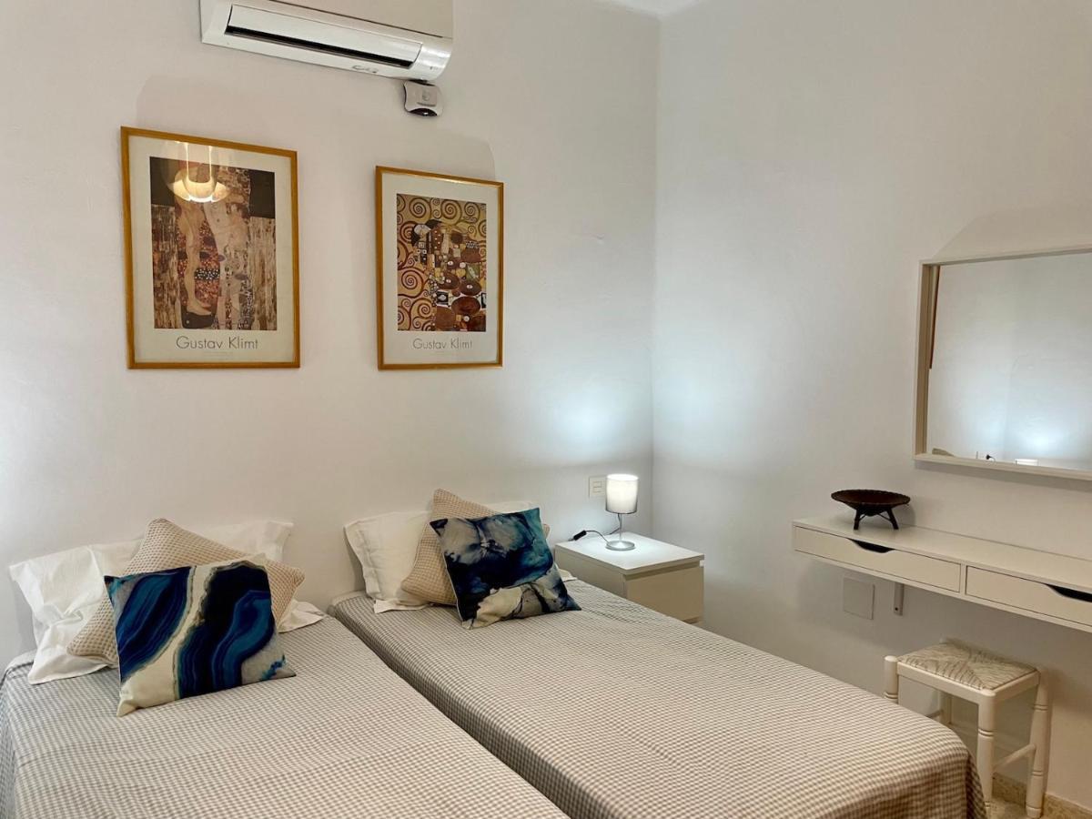 Capistrano Playa, Modern Apartment Within Walking Distance To Burriana Beach Nerja Exterior photo