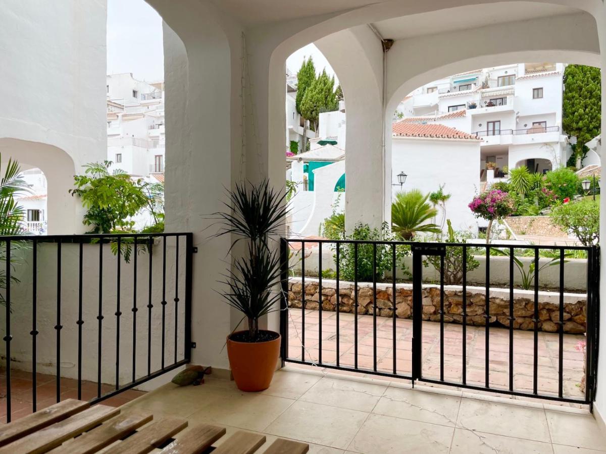 Capistrano Playa, Modern Apartment Within Walking Distance To Burriana Beach Nerja Exterior photo