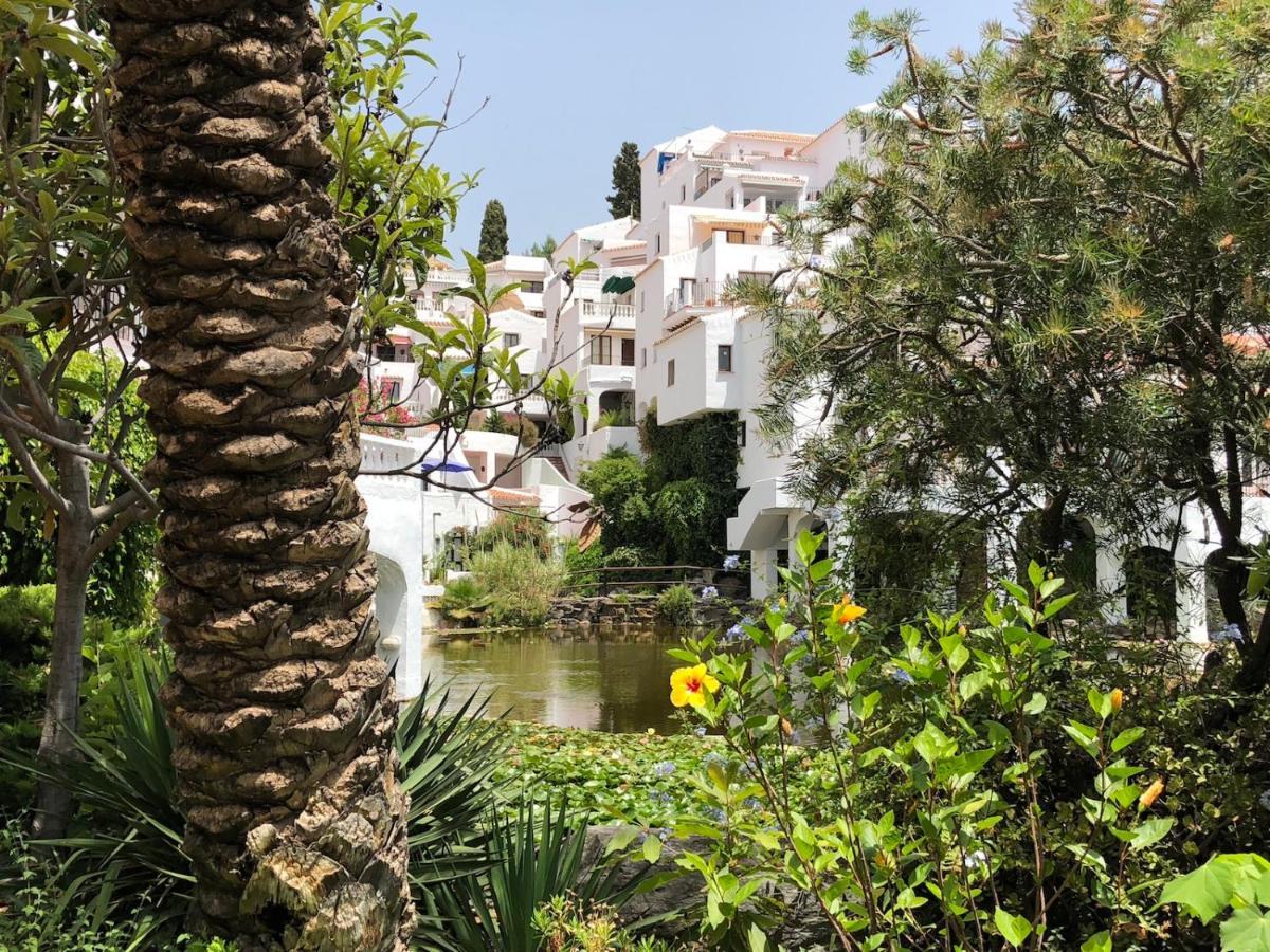 Capistrano Playa, Modern Apartment Within Walking Distance To Burriana Beach Nerja Exterior photo